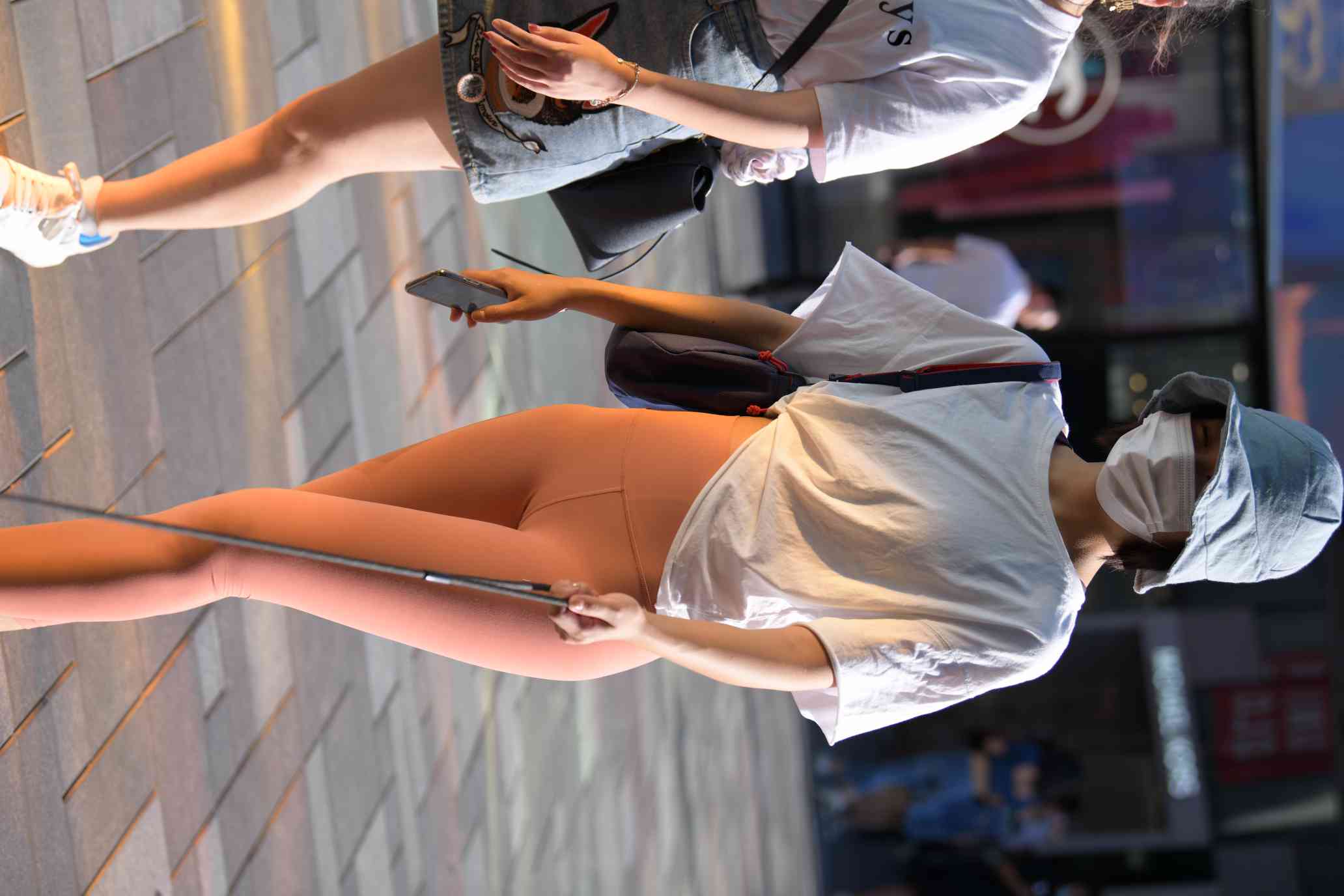 图片[2]-【免费】遛狗的瑜伽裤女人【60P】04031-如玉图库