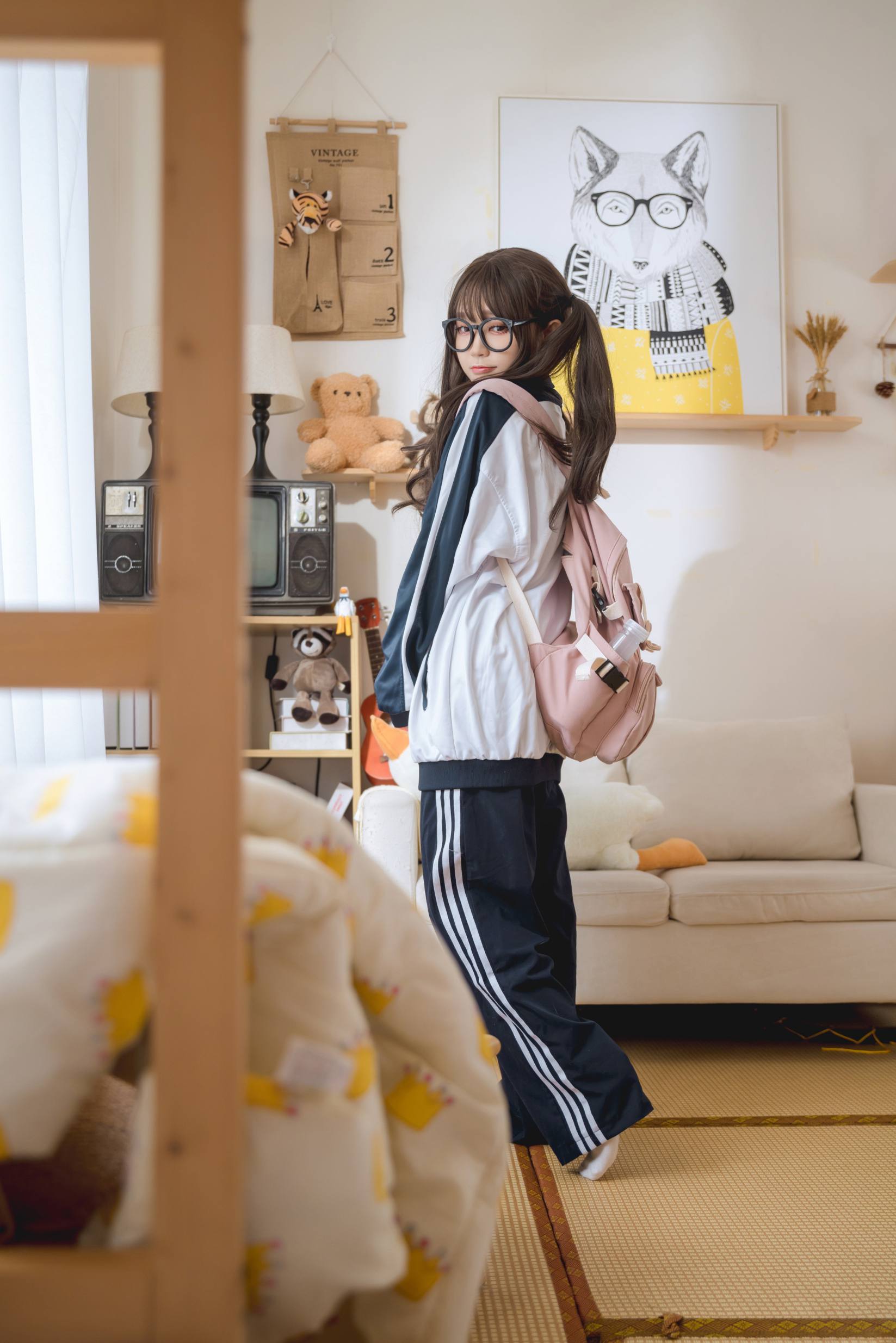 图片[3]-穿校服的双马尾女孩【64P】20010-如玉图库