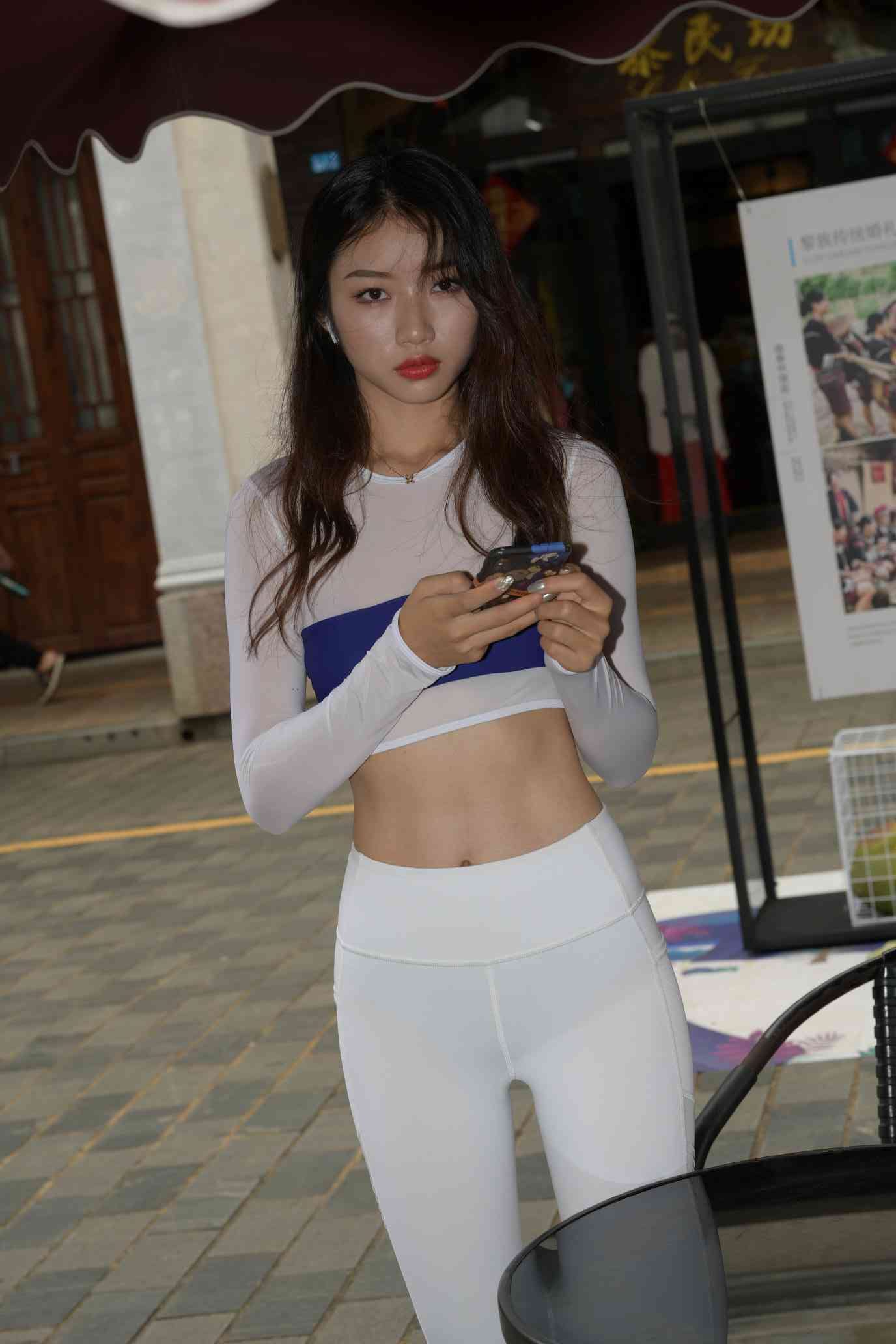 图片[3]-白色瑜伽裤好身材女孩【530P】04041-如玉图库