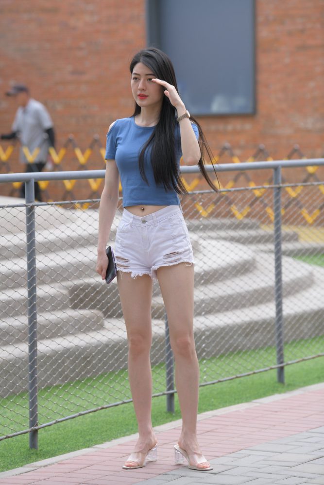 J3402 570P-11.4GB-如玉图库