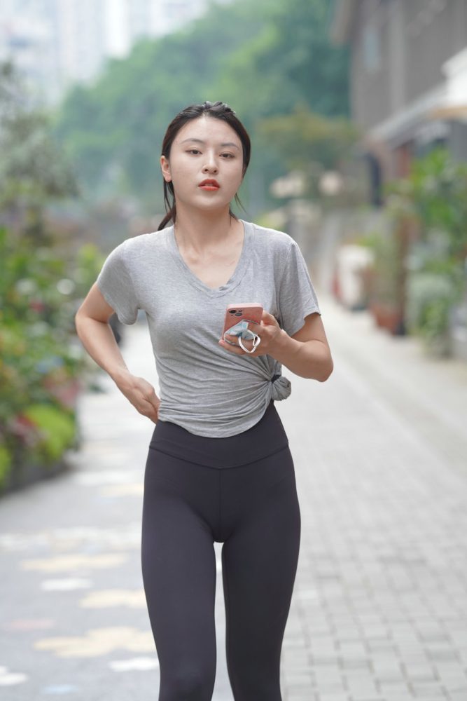 户外运动的瑜伽裤女孩J3008 845P2V-22.9GB-如玉图库