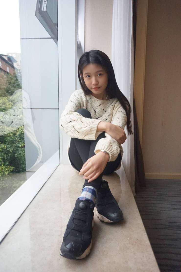 图片[1]-眼神很清澈的赤脚女孩【59P】20020-如玉图库