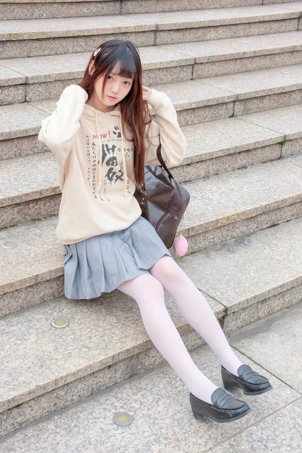 图片[1]-甜美的白丝女孩【131P】20007-如玉图库