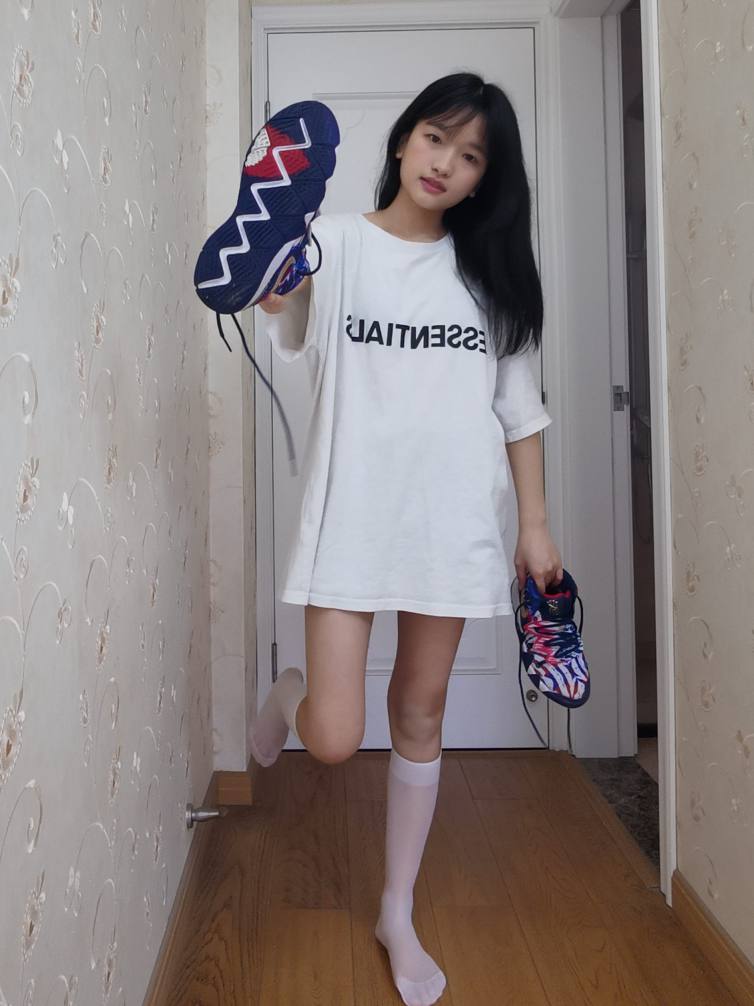 图片[5]-调皮的白袜女孩【149P】20017-如玉图库