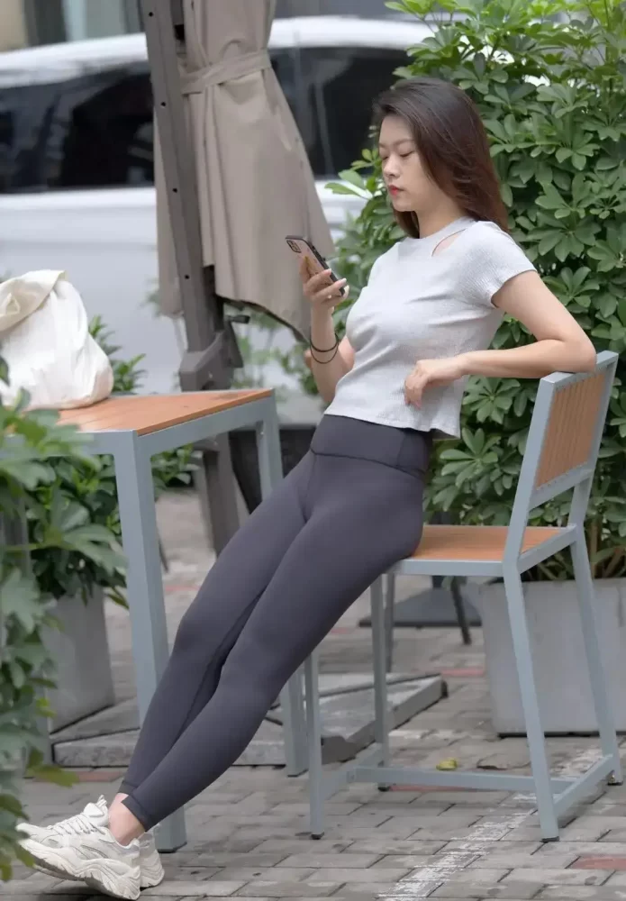 图片[4]-黑色瑜伽裤靓丽女孩J2200 905P1V-30.5GB-如玉图库