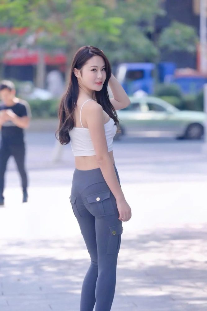 紧身牛仔裤小女人 J1746 562P-12.8GB-如玉图库