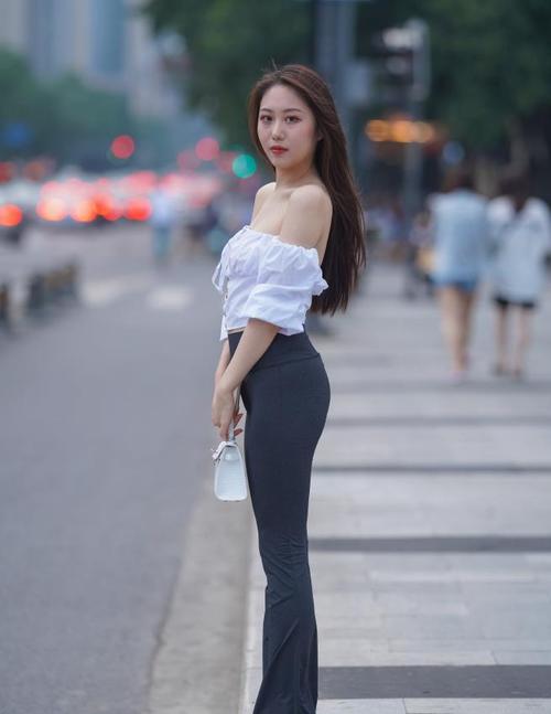 图片[3]-身材非常哇塞的瑜伽裤女孩  J1333 521P6V-21.6GB-如玉图库