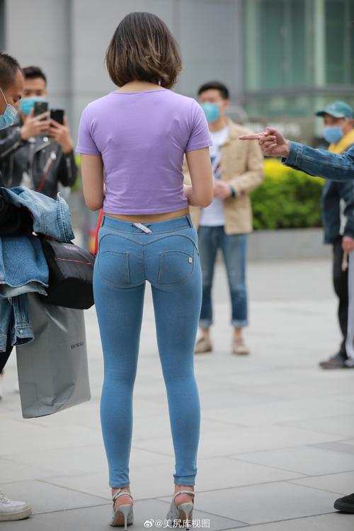 图片[4]-爱笑的短发紧身牛仔裤姑娘J1911 114P12V-7.29GB-如玉图库