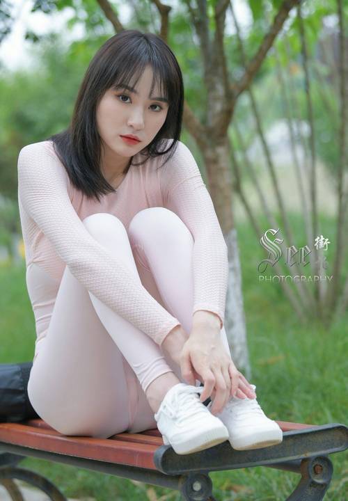 图片[2]-粉粉的瑜伽裤女孩太可爱了 J2090 854P1V-30.4GB-如玉图库