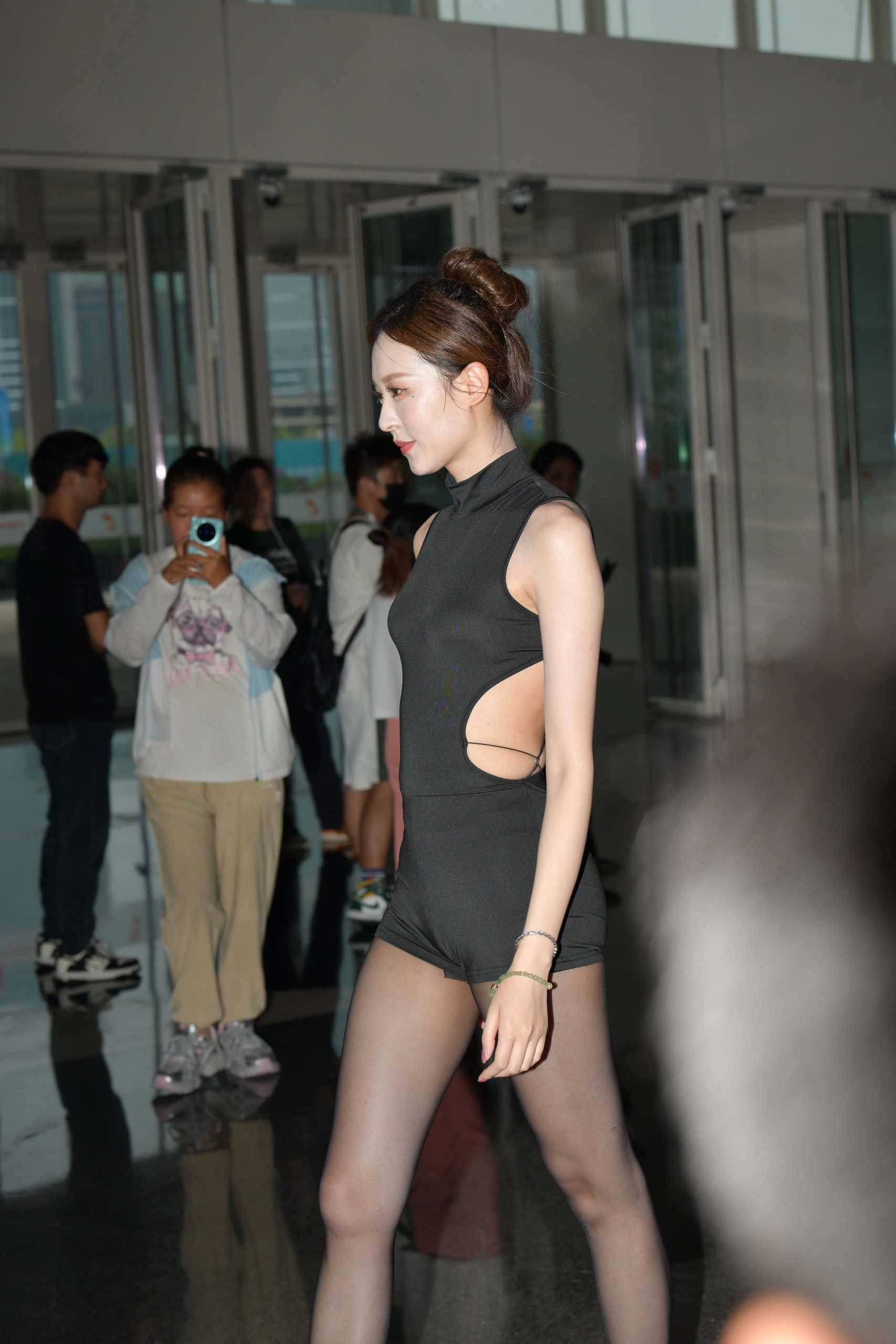 图片[2]-P0010 黑色连体衣【78P】-如玉图库