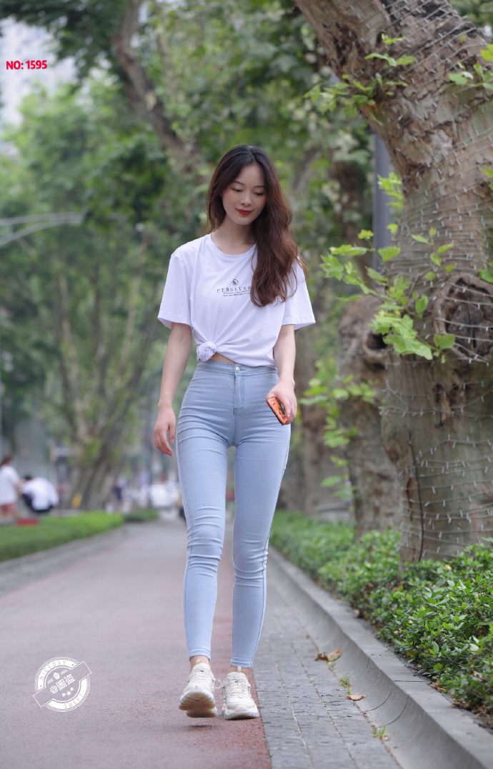 图片[4]-个子非常高的紧身牛仔裤女孩J2065 879P1V-25.5GB-如玉图库