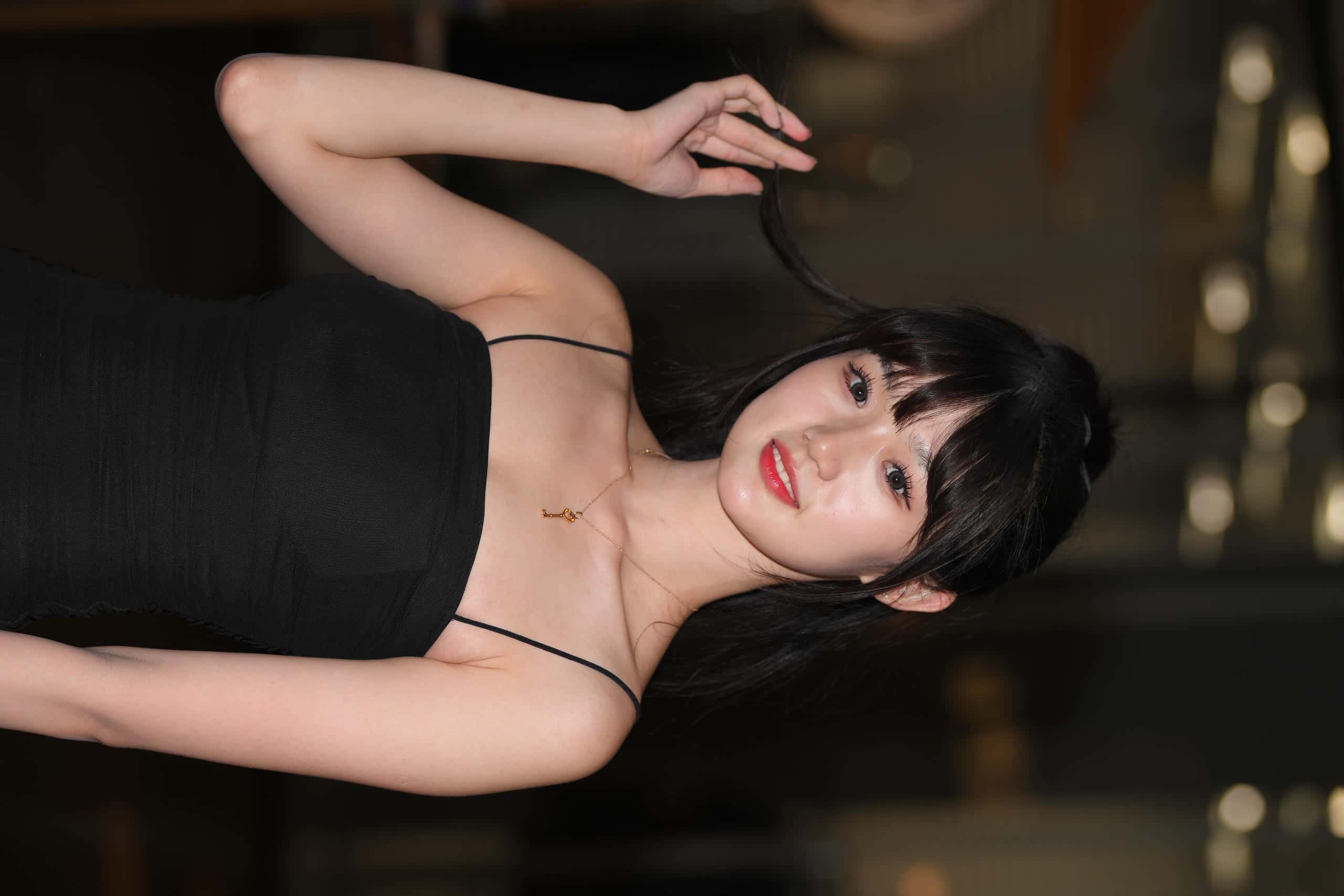 图片[3]-P4185 清纯吊带黑裙 【96P】-如玉图库
