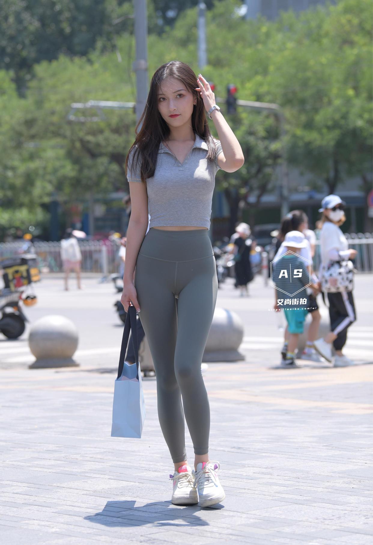 图片[1]-非常漂亮的瑜伽裤女孩J2192 501P1V-15.5GB-如玉图库